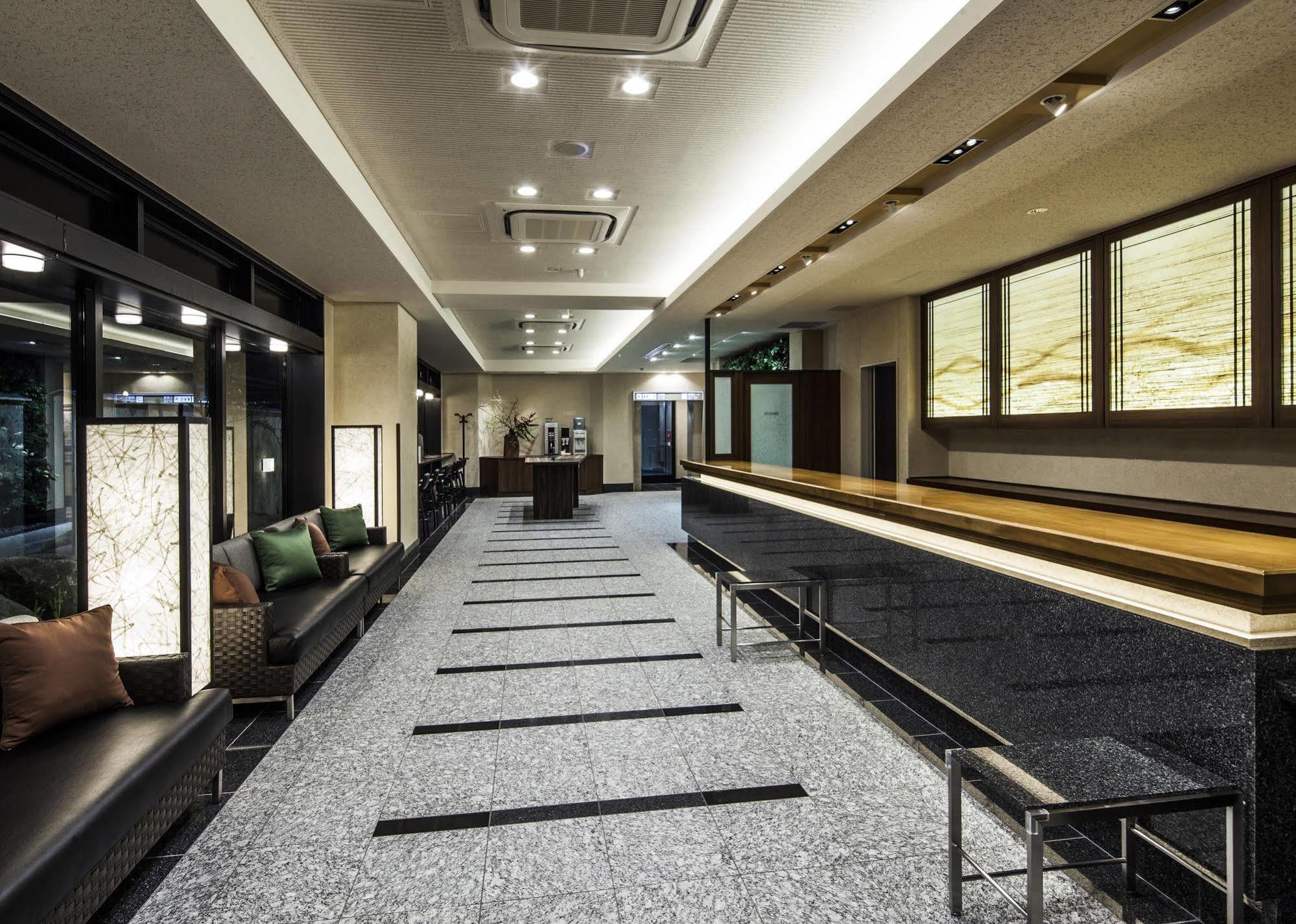 Fukui Manten Hotel Ekimae Exteriör bild